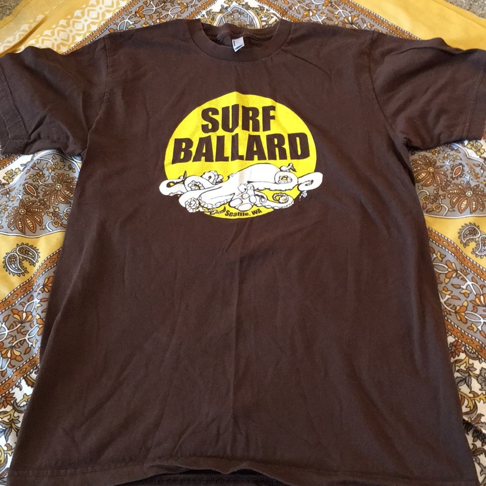 Men’s Graphic Tee